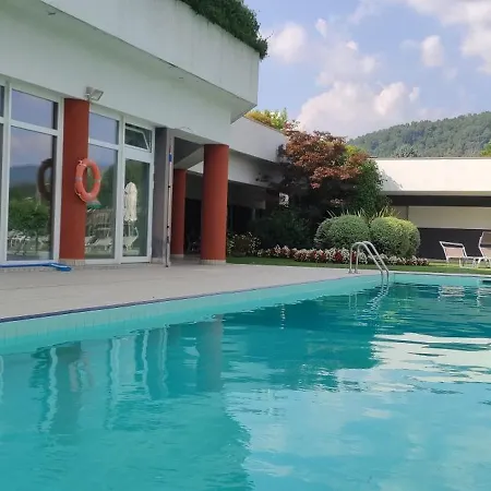 아파트 Il Parco - By Myhomeincomo