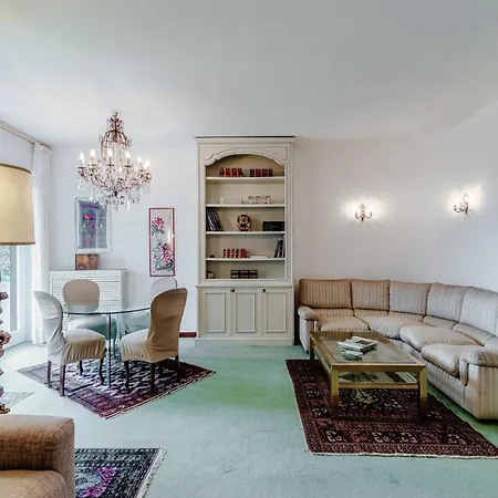 Il Parco - By Myhomeincomo Lägenhet